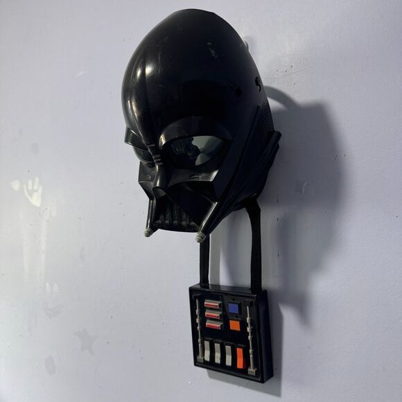 STAR WARS Hasbro Darth Vader Talking Helmet Voice Changer Mask 2004 - Tested - Picture 2 of 5